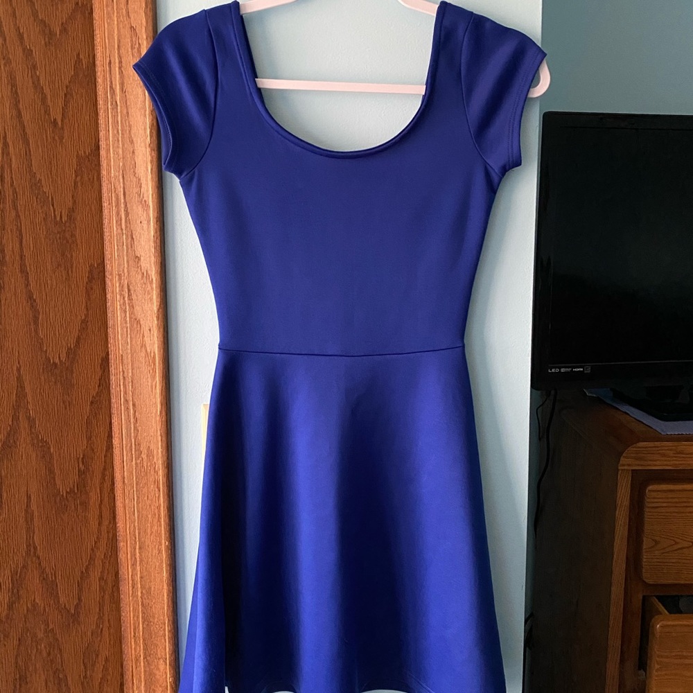 Brand: Charlotte Russe 
Color: Blue
Size: S